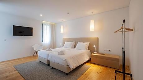 Apartment with Garden View