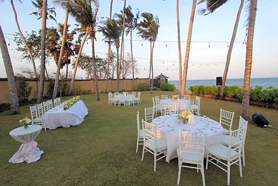 Villa Samudra Luxury Beachfront