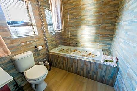 Ritsako Game Lodge