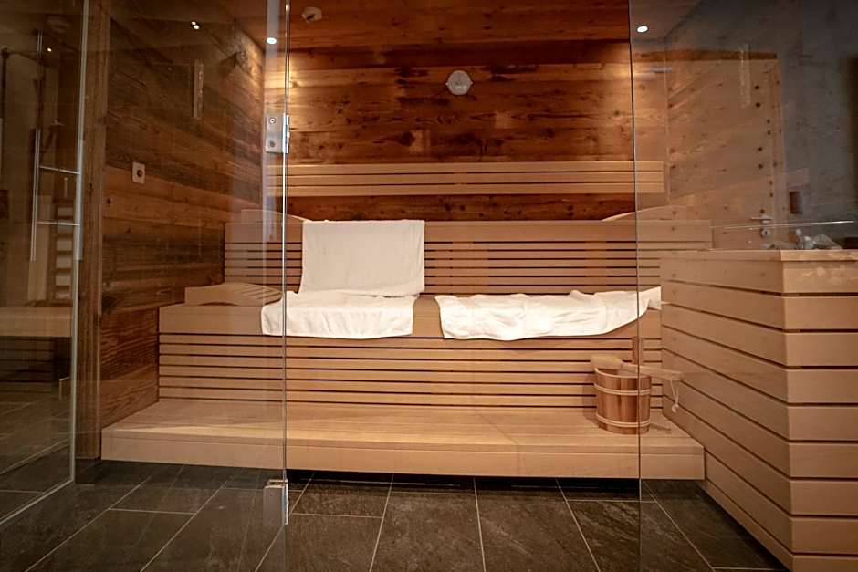 Palazi Apartments & Spa