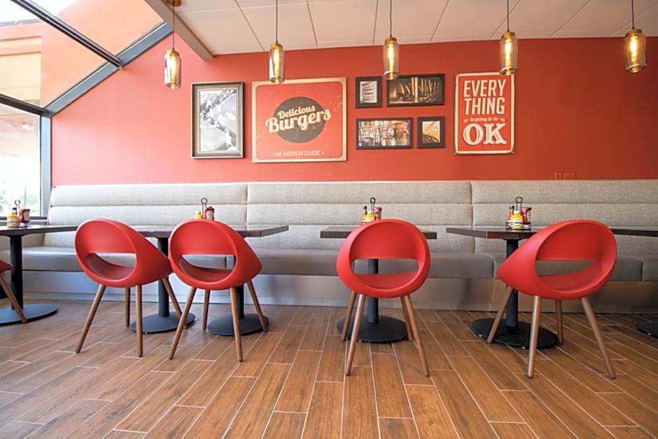 Holiday Inn Grand Rapids Downtown by IHG