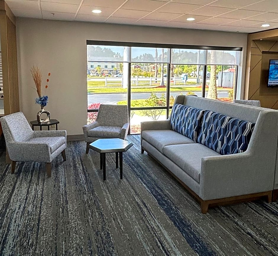 Holiday Inn Express Savannah South I-95 Richmond Hill, an IHG Hotel