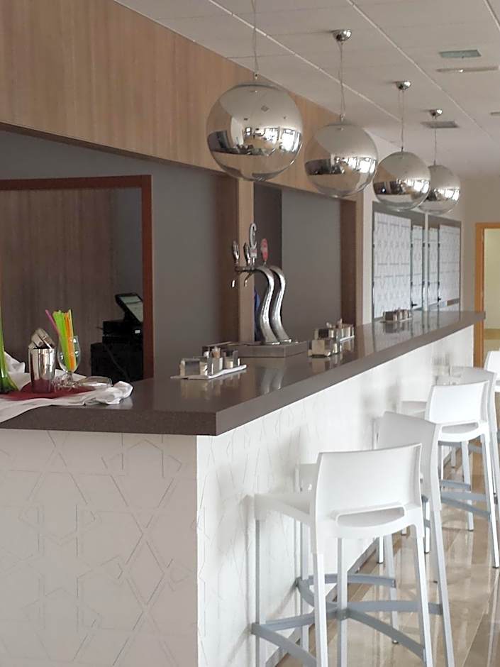 Hotel Adaria Vera