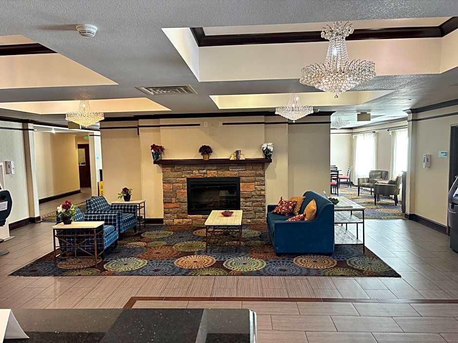 Holiday Inn Express & Suites Belle Vernon By IHG