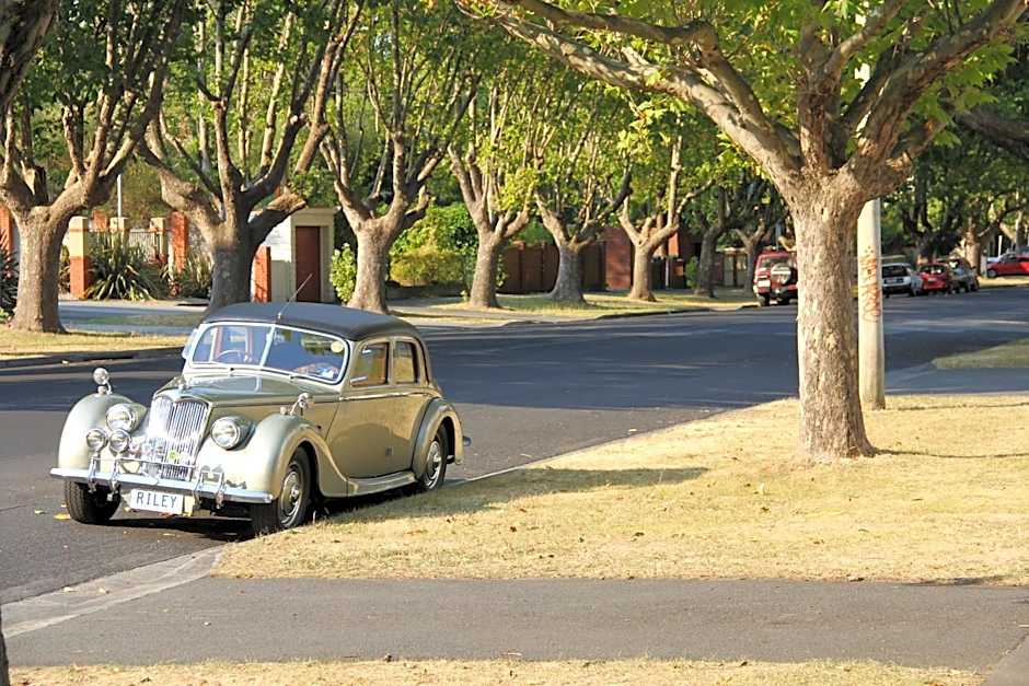 Old Bishop's Quarters