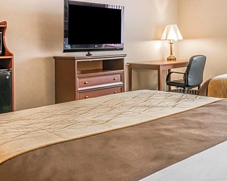 Business Room with Whirlpool - Non-Smoking