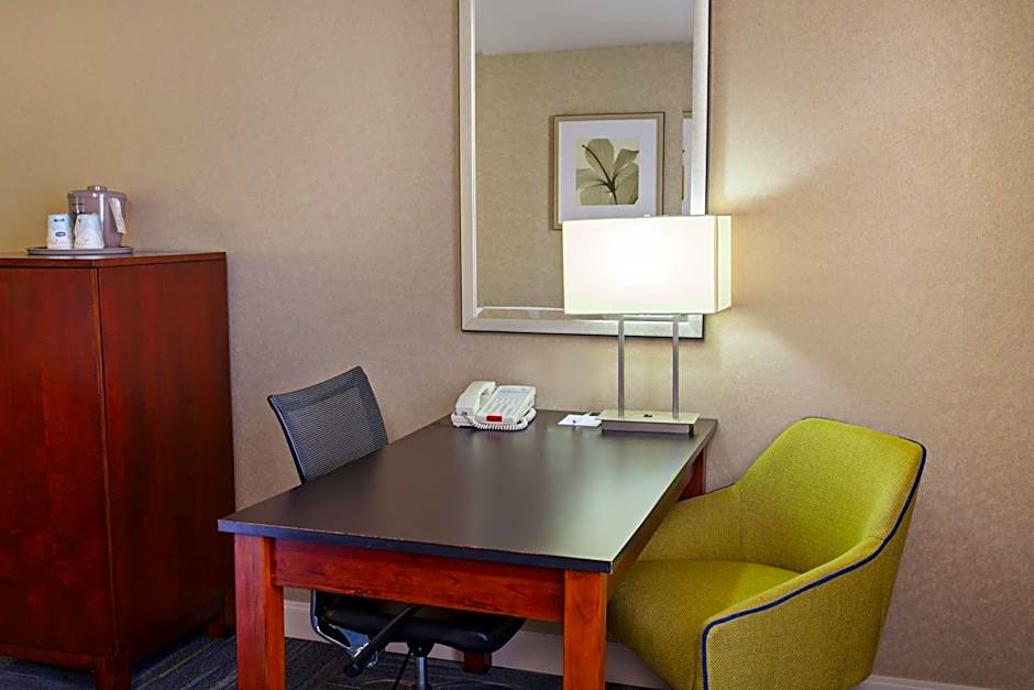 Hampton Inn By Hilton & Suites Merced