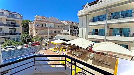 Economy Quadruple Room