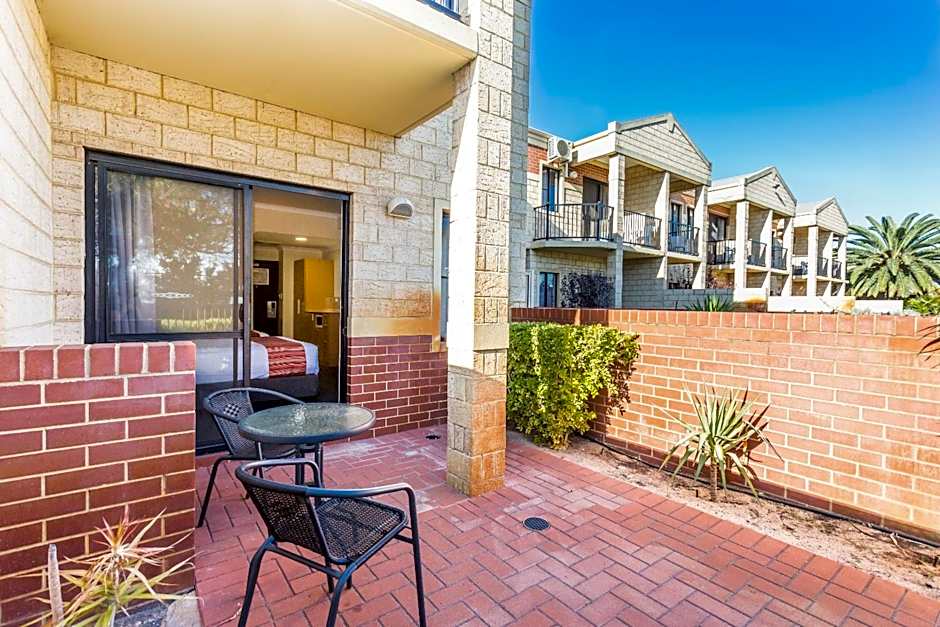 Country Comfort Perth