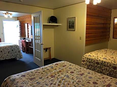 Three bed Suite