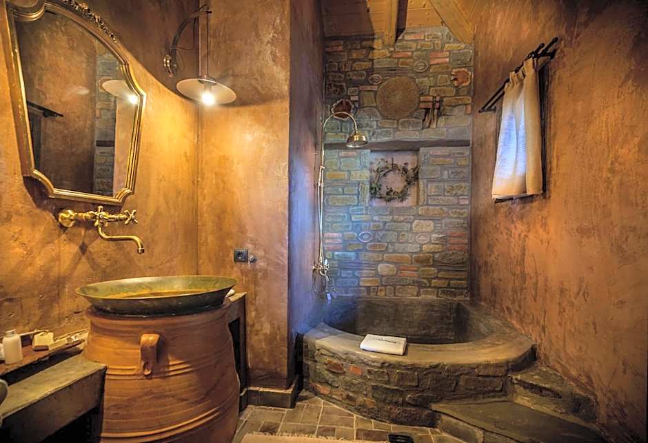 Montanema Handmade Village