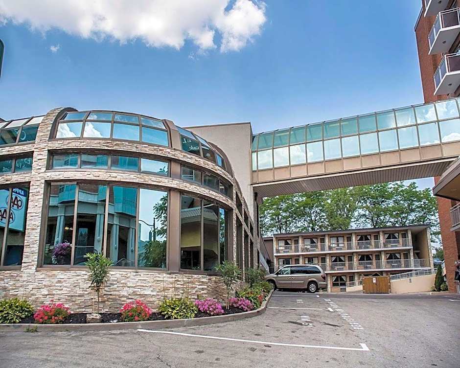 Quality Hotel Fallsview Cascade