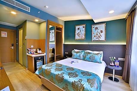 Two Connecting Double Rooms