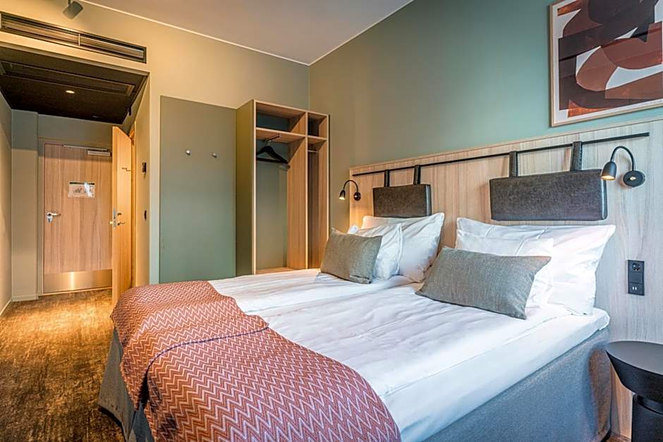 Quality Hotel Grand, Bor