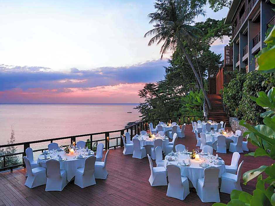 Pullman Phuket Arcadia Naithon Beach Resort