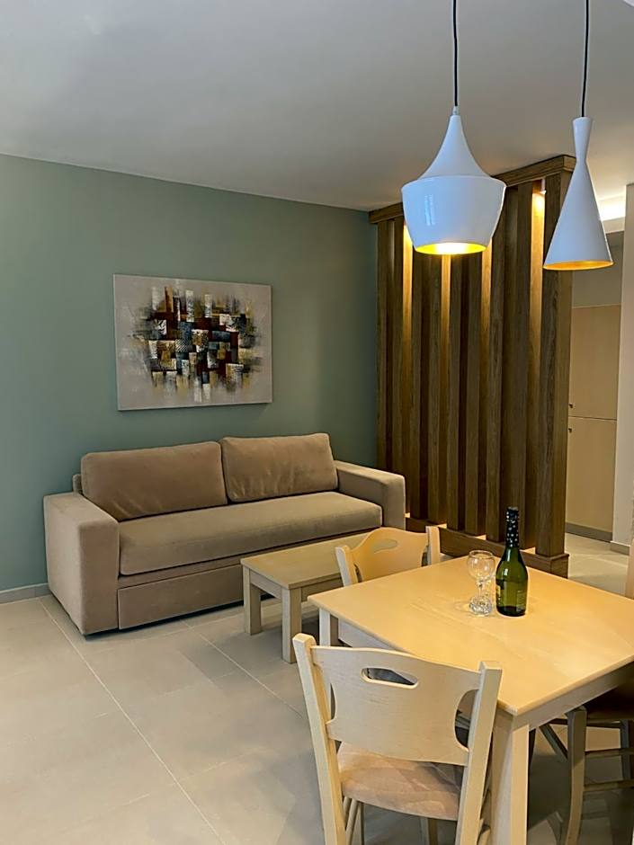 Elena Village Hotel & Suites