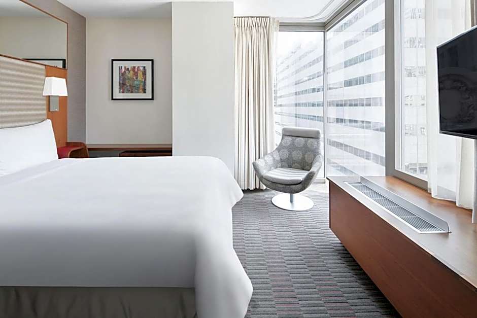 Photo 1 of 6 of Suite