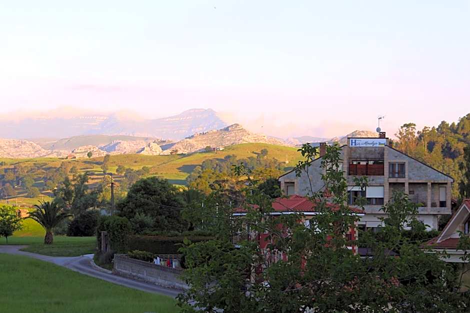 Hosteria La Moraleja