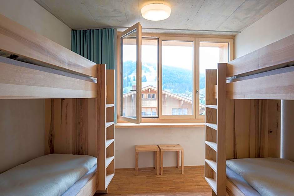 Saanen Gstaad Youth Hostel