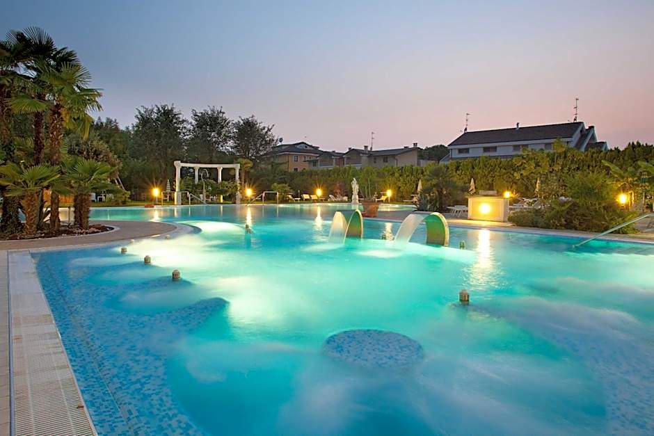 Hotel Harrys' Garden