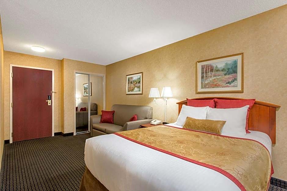 Lancaster Suites