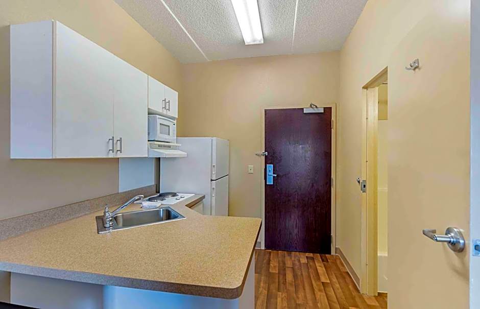 Extended Stay America Select Suites - Chicago - O'Hare