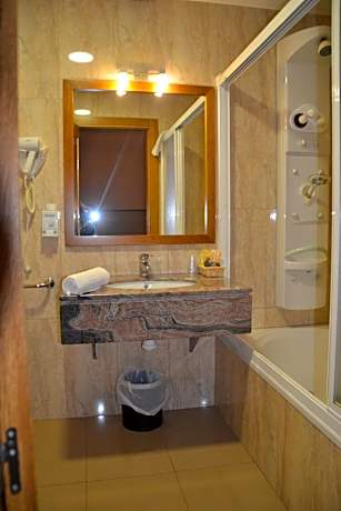 Superior Family Room