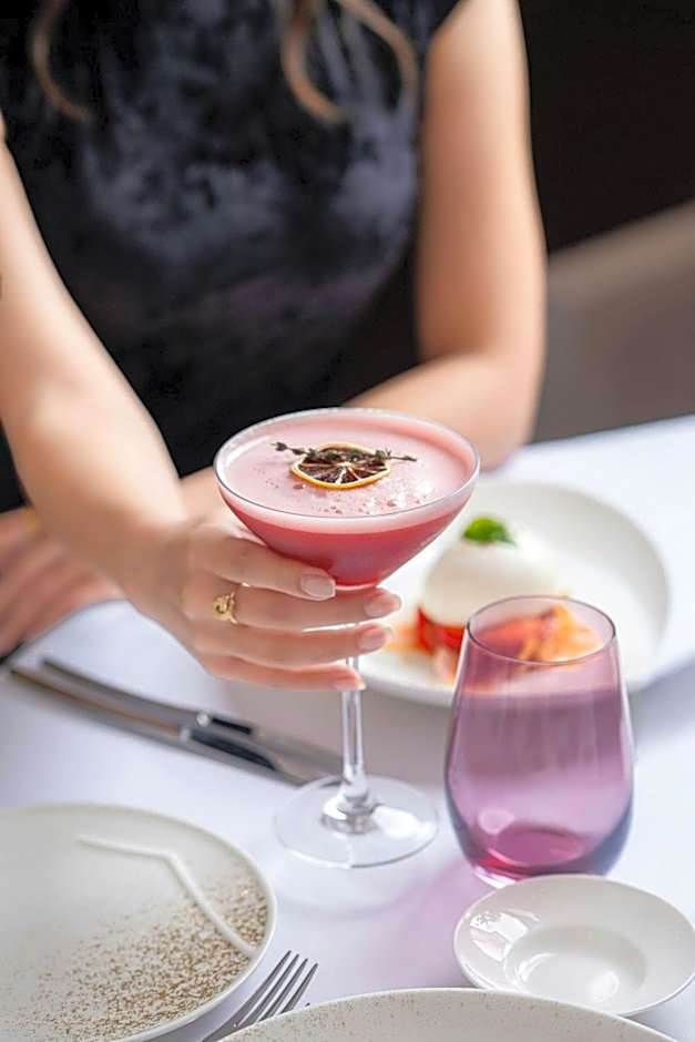 Al Bustan Palace, a Ritz-Carlton Hotel