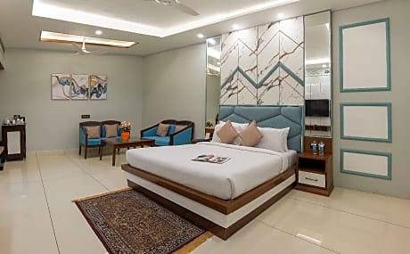 Hotel Leela Grande
