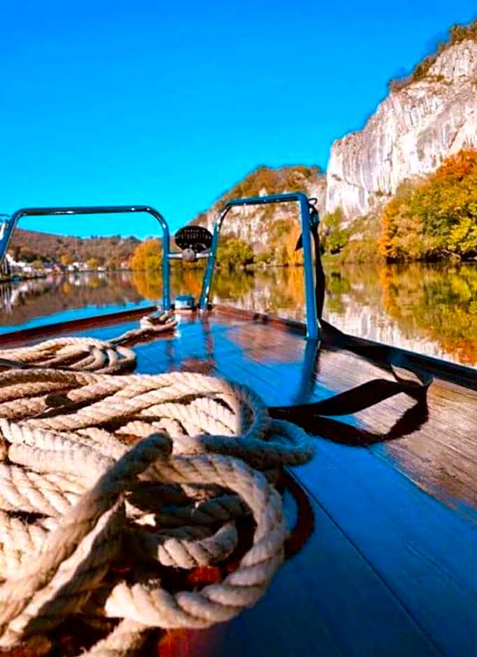 Escale Chambre d'hôtes Au coeur du vieux Profondeville entre Namur et Dinant