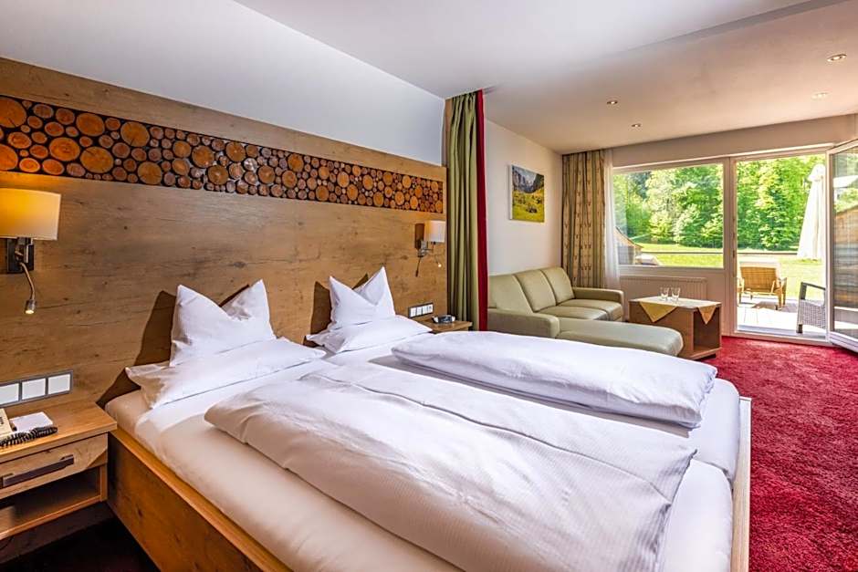 Alm- & Wellnesshotel Alpenhof