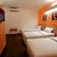 Fomecs Boutique Hotel, Jonker Street