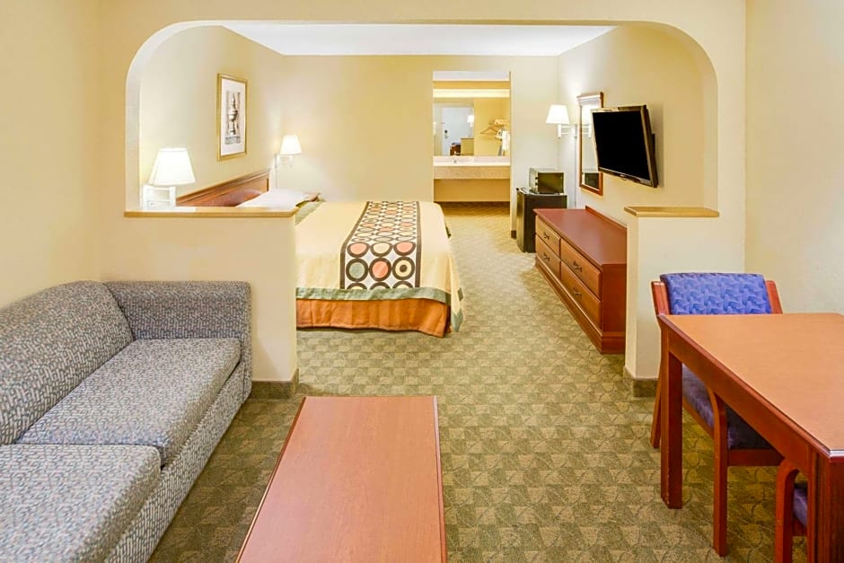 Super 8 by Wyndham Diberville Biloxi Area