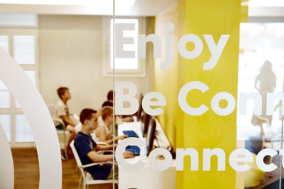 Hotel Globales Los Delfines