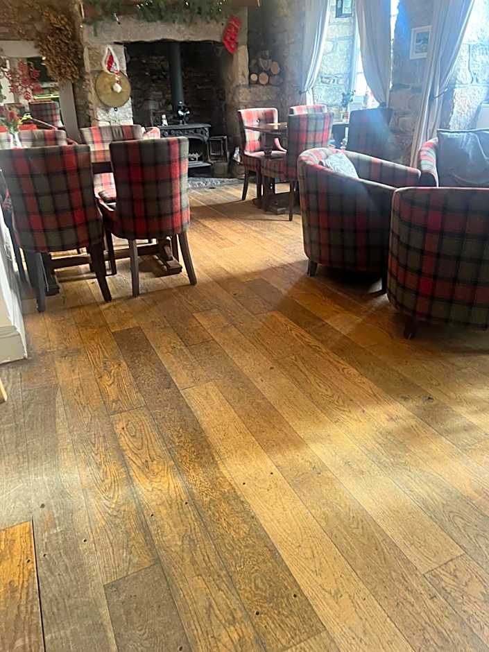 Coach and Horses INN