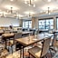 Cambria Hotel Denver Downtown RiNo
