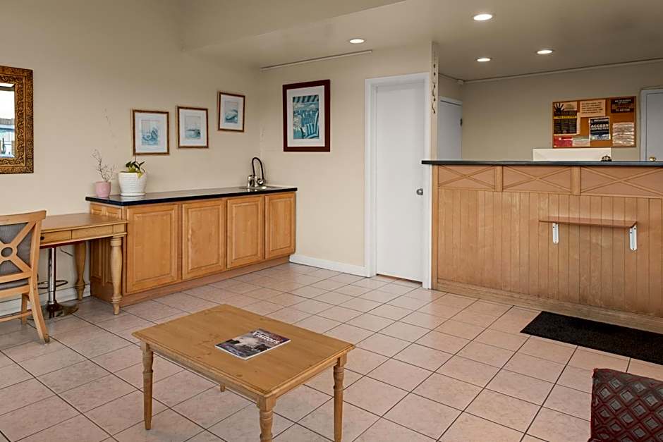 Sand Dollar Inn