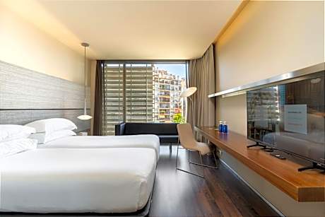 Double or Twin Room (1-2 Adults)