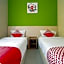 Hotel O Surabaya near Surabaya Town Square formerly Kupang Gunung Residence