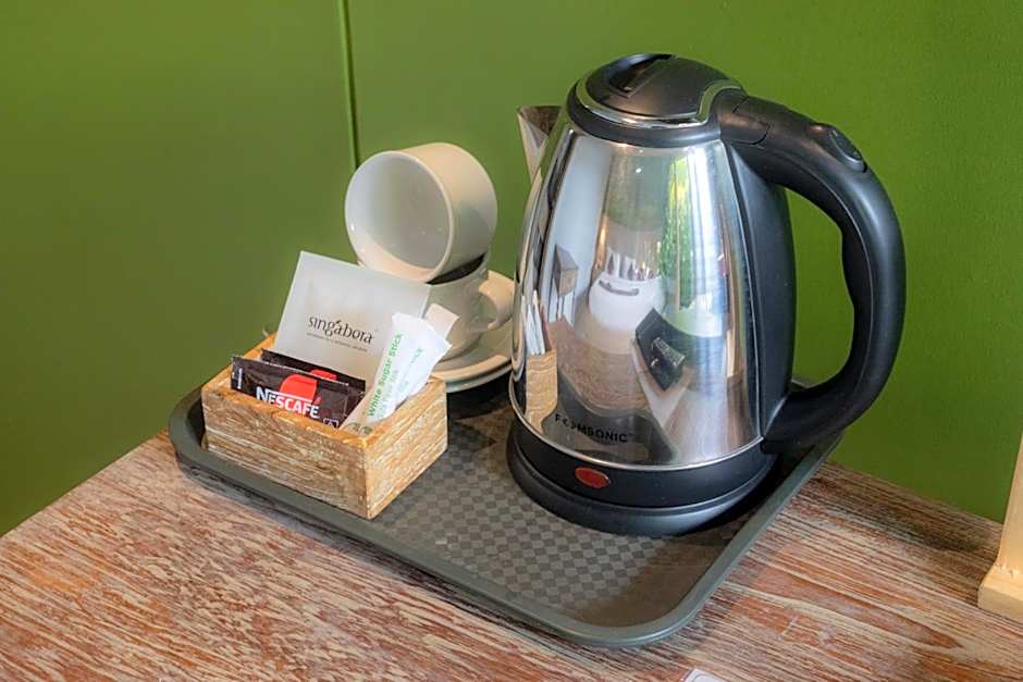 ME Villa Kayu Tulang