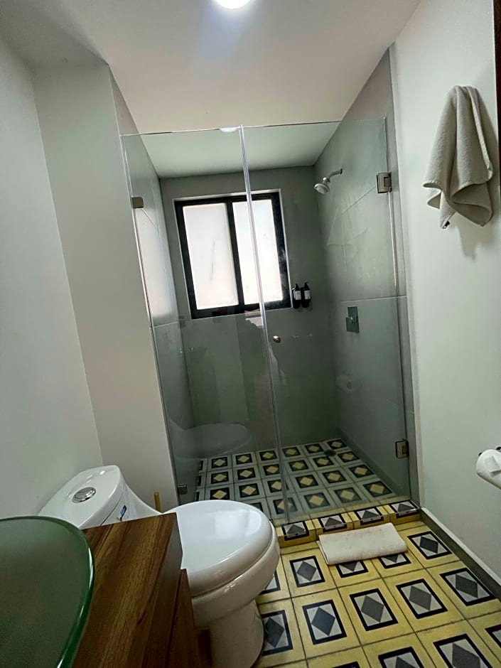 Departamento en la CONDESA Cama KING SIZE