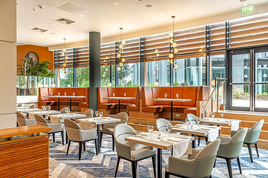 Crowne Plaza Reading East By IHG