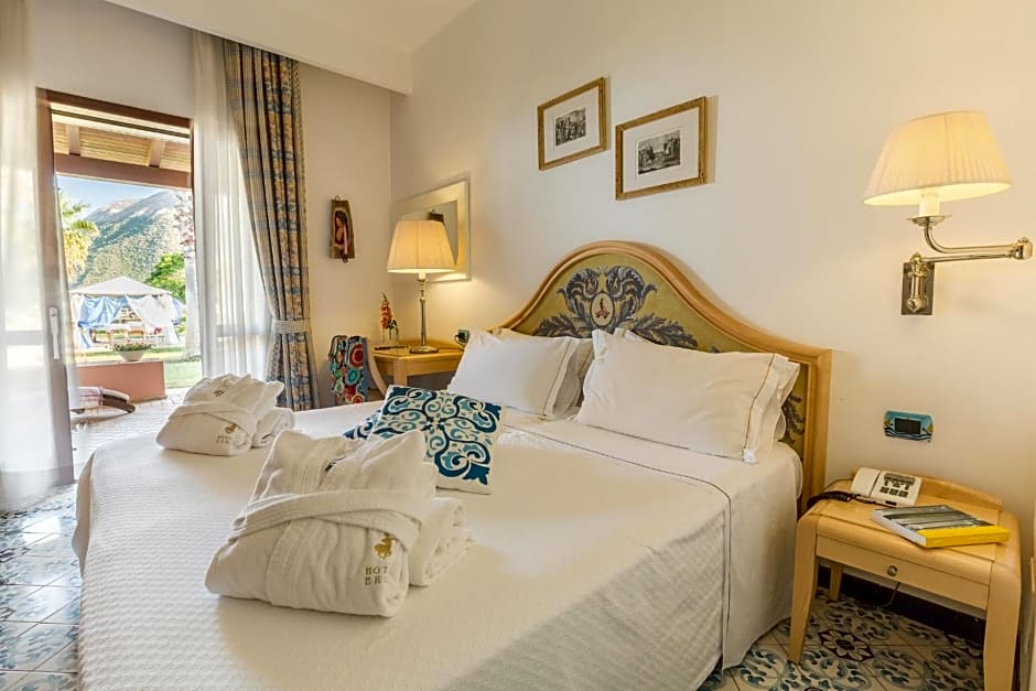 Hotel Eros
