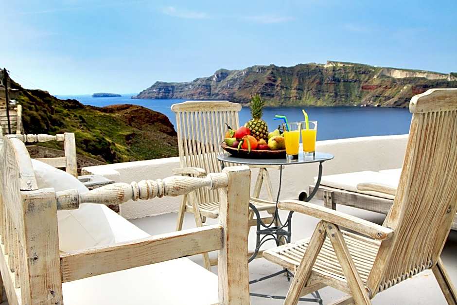 Oia Mare Villas