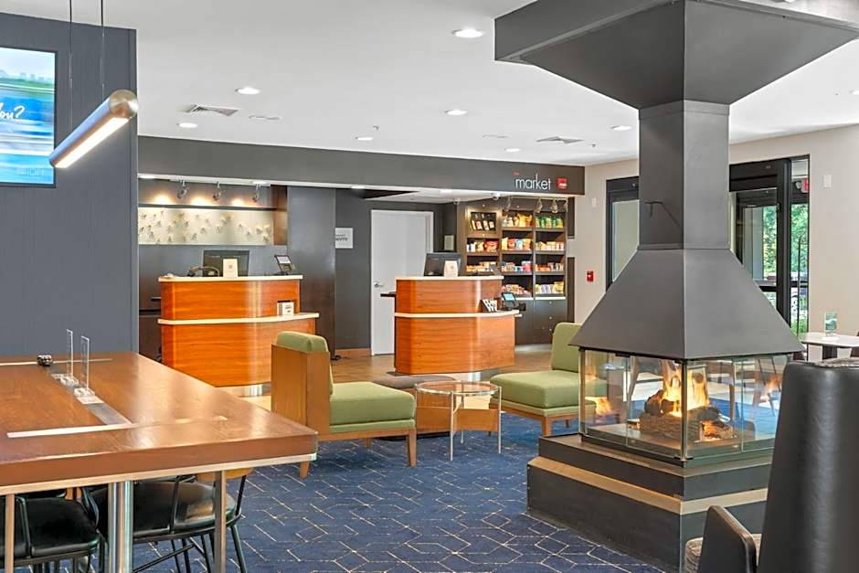 Courtyard by Marriott Burlington Williston