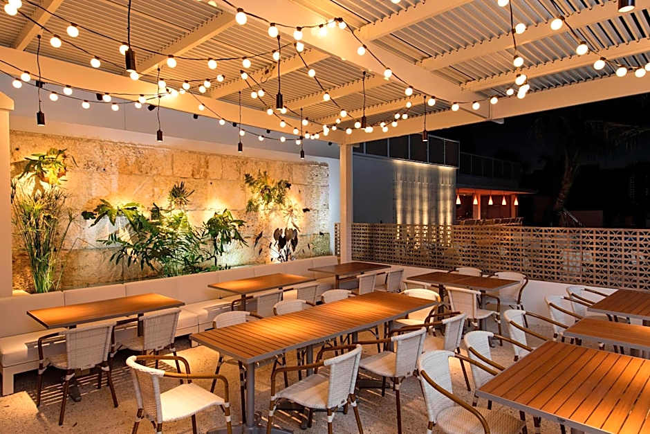 The Sarasota Modern, a Tribute Portfolio Hotel