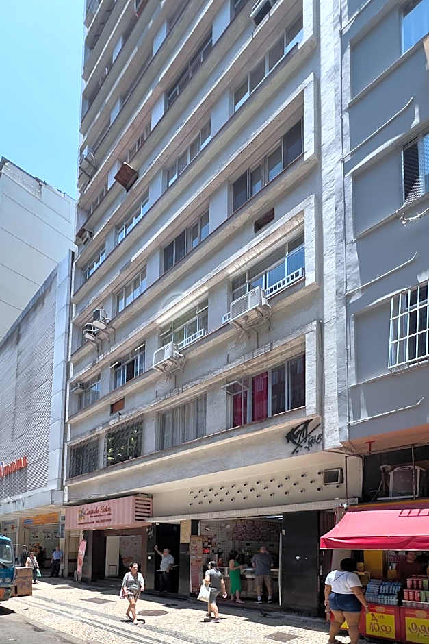 Charme em Copa - Quartos confortáveis - BR401 Z4