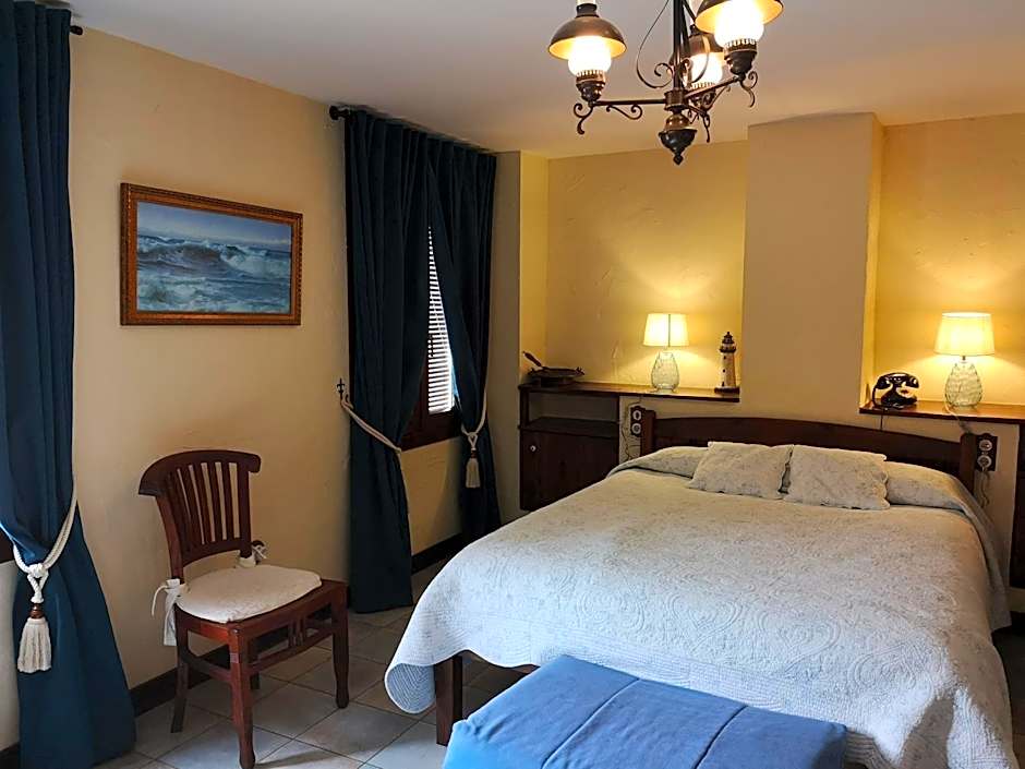 Photo 1 of 5 of Double Room with Private Bathroom