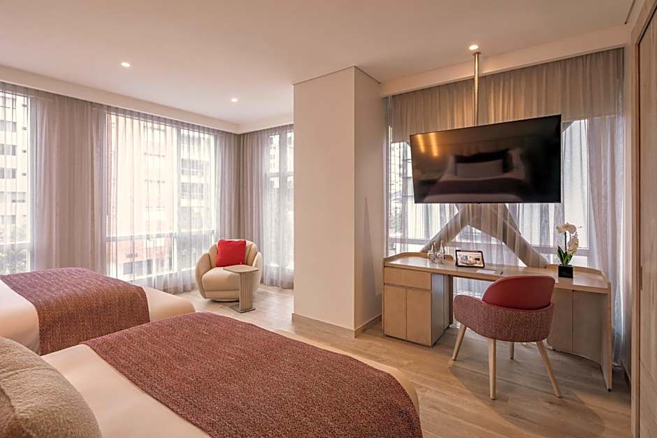 Le Parc Hotel, Beyond Stars