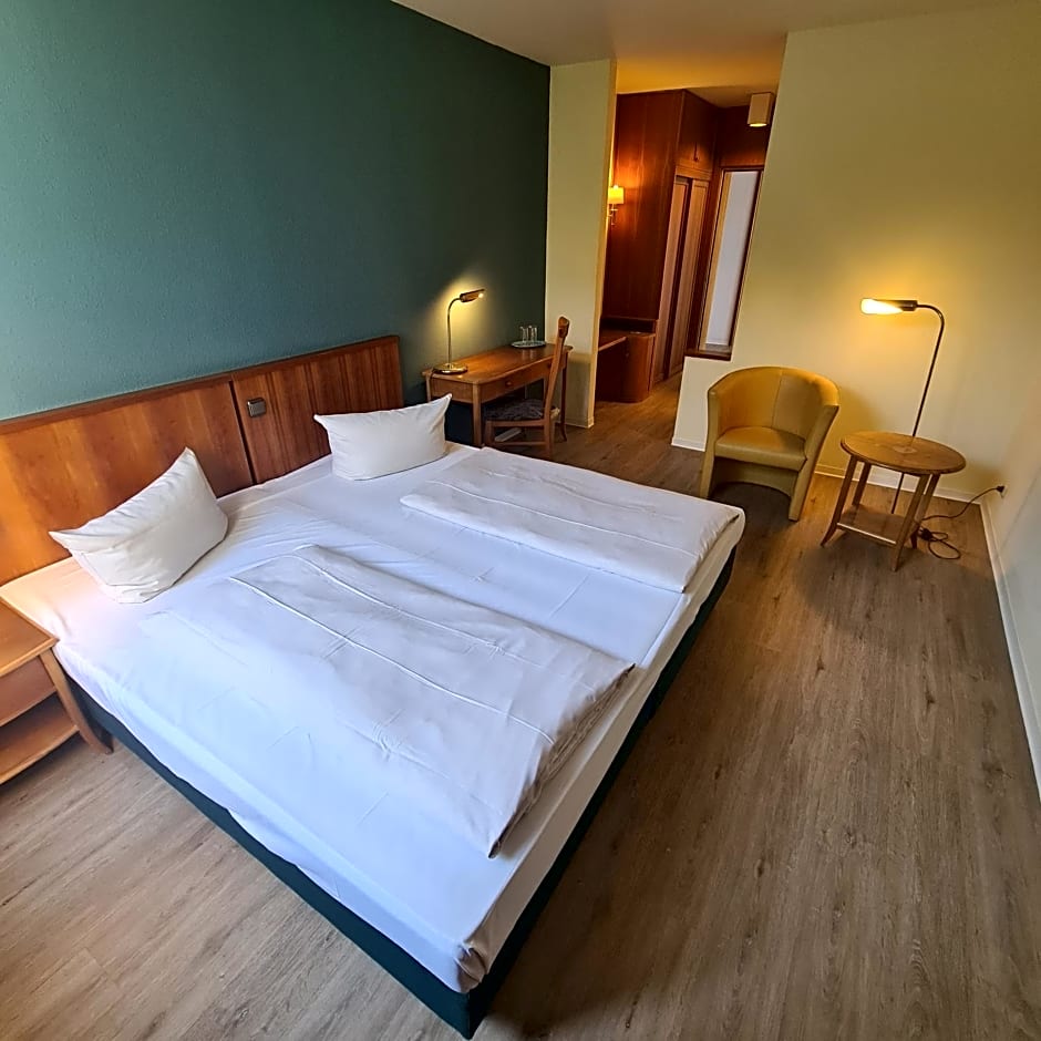 Tripinn Bristol Hotel Mainz